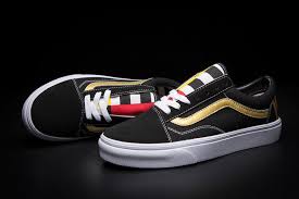 Black And Gold Vans Old Skool Vans 1966 Year Limited Old Skool Classic Black Gold Fs069 35 4419 Vans Vans Vans Shop Vans Old Skool