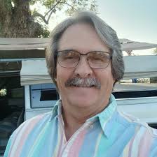 Locating corner turn signal socket with two notches