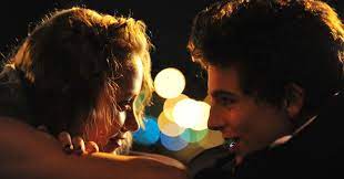 Moviesonline.sc develops every day and without interruption becomes better and more convenient for you. Hot Summer Nights Nytimes Review Summer Nights Hot Summer Timothee Chalamet