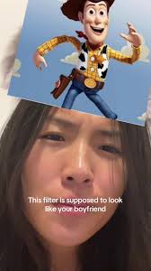 Julie Sim (@jewleigh)