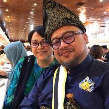 Afdlin shauki, kuala lumpur, malaysia. Patutlah Afdlin Shauki Marah Sangat Zizan Bergurau Datuk Beli Dari Sultan Pahang Rupa Rupanya