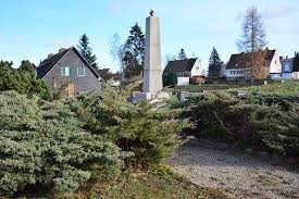 Allentsteig is a municipality in the district of zwettl, in lower austria, austria. Soviet War Cemetery Allentsteig Allentsteig Tracesofwar Com