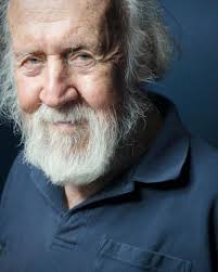 Hubert Reeves : “Au fond d'une vallée, le temps passe plus lentement qu'au  sommet d'une montagne”