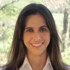 The bridge between leading companies & advisors