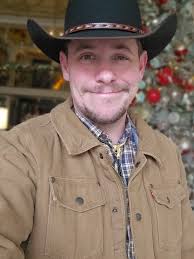 Thanks to @Parker Thomas for hooking me up with a new custom cowboy hat  just in time for the @National Western Stock Show ! (and now I have a  proper felt hat for winter so I don't get eaten alive in ...