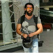 Cengizcoskunfn Takip Edin In 2020 How To Look Handsome Turkish Beauty Turkish Actors