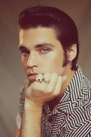 Hello, Folks! Now is the time to get your last minute bookings in for  January 2025, and to start thinking about booking a Spring & Summer event!  I will be updating my