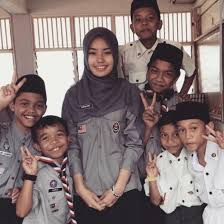 Tiktok romantis sd smp sma. Mei O Twitterissa Smally Choky Sekolah Rendah Biasa La Cikgu Muda Cantik Cantik Sekolah Menengah Takda Semua Ni