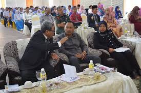 Teks ucapan terlebih dahulu saya ingin melahirkan rasa gembira dan bersyukur pada hari ini kita dapat. Unit Bimbingan Dan Kaunseling Al Qanaah Periuk Nasiku Ucapan Ydp Pibg Sempena Hari Anugerah Cemerlang 2016
