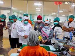 Pembayaran mudah, pengiriman cepat & bisa cicil 0% Pabrik Masker Di Jombang Mampu Produksi 300 Ribu Lembar Tiap Hari