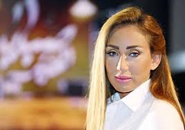 إن سبب اعتزال ريهام سعيد هو رغباتها في التركيز على أعمالها الفنية كممثلة، وذكرت في بوست على حسابها الرسمي على إنستغرام، صباح اليوم الأربعاء 21 يوليو 2021، أنها اعتزلت التمثيل من قبل في العام 2015. Ø²ÙØ¬ Ø±ÙÙØ§Ù Ø³Ø¹ÙØ¯ ÙØ«ÙØ± Ø¶Ø¬Ø© Ø¹ÙÙ Ø§ÙØ³ØªØ¬Ø±Ø§Ù ÙØ¬ÙÙ