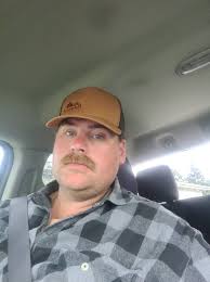 Introduction of new member kody in Edmonton Date Night group