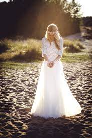 They are available in two styles 3/4 style as shown in the real bride photos or as a full crown. Brautkleid Im Boho Style Torrox Hamburg Brautmode Hochzeitskleider Abendkleider
