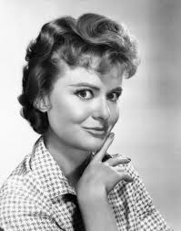 Создатели фильма Спросите любую девушку