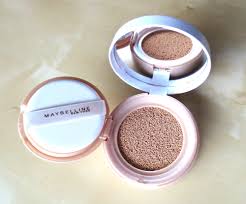 High coverage and yet still moisturizing. New In Maybelline Dream Cushion Foundation Review