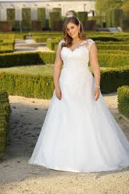 Es ist jedes ladybird brautkleid dauerhaft bei amazon.de im lager und direkt bestellbar. Brautkleider 2020 I Das Sind Die Trends Der Desinger