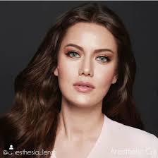 يلا صبايا ....... بدي أربح الشباب لليوم ......😁😁😁🙃 أي بنت بتعرف شب🧏‍♂️  (أخ ،زوج،صديق ،خطيبها ،صاحب صالون ،اي شي 🤷‍♂️) بحب العدسات😊😊 ......تعمل  منشن او تبعتللي خاص ..... عشان نربح الشب ونلبسه