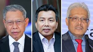 Datuk seri panglima hamzah bin zainudin ( jawi: Umno Saman 3 Bekas Pemimpinnya