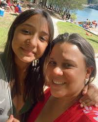 DíaDeLaMadre! Un día para celebrar a nuestras mamis y agradecerles por  habernos dado la vida, por guiarnos en el camino y por el apoyo  incondicional que siempre nos brindan. Sin duda, cuando