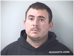 David Albelo's Instagram, Twitter & Facebook