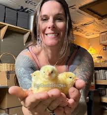 Hello everyone... anyone happen to know the foredeck hatch size, I'm about  to make a hatch cover, but left my measurements