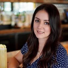 Lorena Good's Instagram, Twitter & Facebook