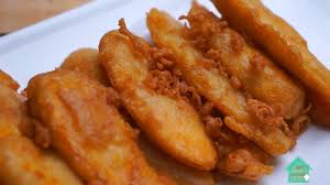 Malaysian fried banana fritters, or pisang goreng, are a favorite teatime snack. How To Make Crispy Fried Banana Youtube