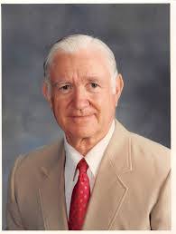 Ellen Sharp's Instagram, Twitter & Facebook