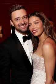 Biel began her career as a vocalist appearing in musical productions until she was cast as mary. Jessica Biel Liebeserklarung An Justin Timberlake In 2021 Jessica Biel Justin Timberlake Blonde Stars