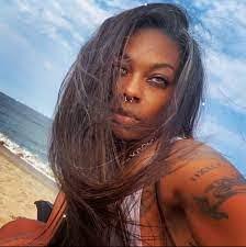 Ayesha Moore's Instagram, Twitter & Facebook