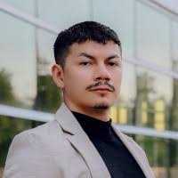 Eli Tirado's Instagram, Twitter & Facebook