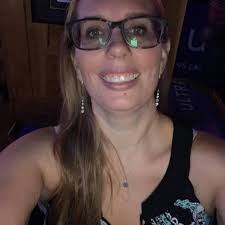 Hi everyone! I work with High School in the USA, and I have a female  exchange student that needs a new home immediately. Her host is a single  host parent with medical