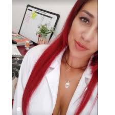 Danielle Souza Prado de Castro