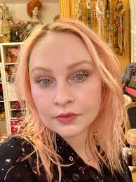 Review: Huda Beauty #FauxFilter Skin Finish Foundation Stick