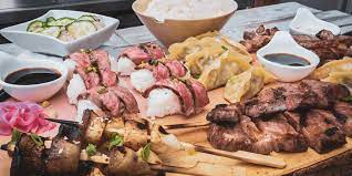 Your kobe dinner includes our savory japanese clear soup, crisp house salad with ginger vinaigrette dressing and a succulent shrimp appetizer in addition to your entree. Everything You Need To Know About Japanese Wagyu