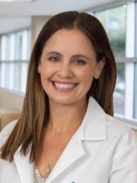 Nichole Leach's Instagram, Twitter & Facebook