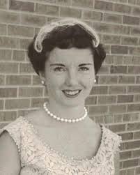 Dorothy Dudley's Instagram, Twitter & Facebook