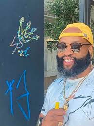 Penn Hills artist takes top visual art spot in 'Envisioning a Just  Pittsburgh' art contest