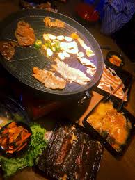 Berhenti untuk makan tengah hari di halal kitchen, salah satu restoran halal korea dimiliki oleh seorang muslim korea. Fat Oppa Cafe Korea Di Bandung Yang Nggak Bikin Dompet Kurus Your Bandung