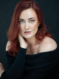 Feeling so grateful for the response to Candide and my Glitter & Be Gay  aria 🎀✨ Catch us before we close