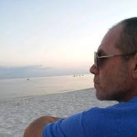 Christopher Boutwell's Instagram, Twitter & Facebook