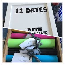 Elke Maand Een Date Voor Een Jaar Lang Gestopt In Een Doosje Cadeau Voor Mijn Vriend Vriend Cadeau Vriendje Cadeautjes Ideeen Voor Cadeaus