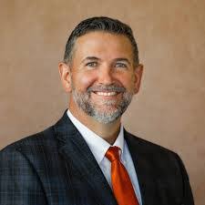 Daniel Nuzzi's Instagram, Twitter & Facebook