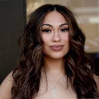 Chelsea Hills's Instagram, Twitter & Facebook