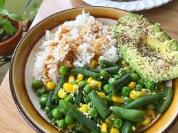 Easy Vegan Lunch Dinner White Or Brown Rice With Mixed Vegetables Green Peas Carrots Corn Gr Plant Based Recipes Easy Easy Vegan Lunch Plant Based Recipes