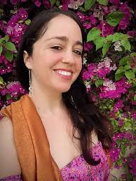 The Healing Guide to Flower Essences: How to Use Gaia's Magick and Medicine  for Wellness, Transformation and Emotional Balance: Hennessy, Alena,  Hennessy, Jane: 9781592339389: Amazon.com: Books