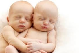 Kalau saat ini kamu bekerja, bisa jadi. 88 Arti Mimpi Melahirkan Anak Kembar Laki Laki Atau Perempuan Mimpi Melihat Melahirkan