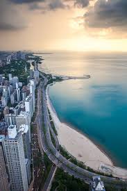 صورة من مدينة شيكاغو Lebanon لبنان الإمارات دبي Dubai دبي فلسطين جدة Jeddah الكويت السعودية Places To Visit Places To Travel Lake Shore Drive
