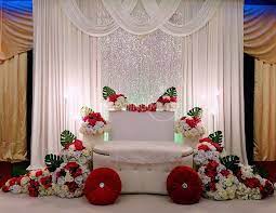 White wedding decorations garden wedding centerpieces engagement decorations pelamin simple diy pelamin wedding backdrop design rustic wedding backdrops backdrop event minimalist wedding decor. Pelamin Bajet Penang Weddingmate My