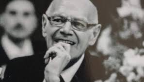 Pub signs of Prince Andrew "are going nowhere" says landlord